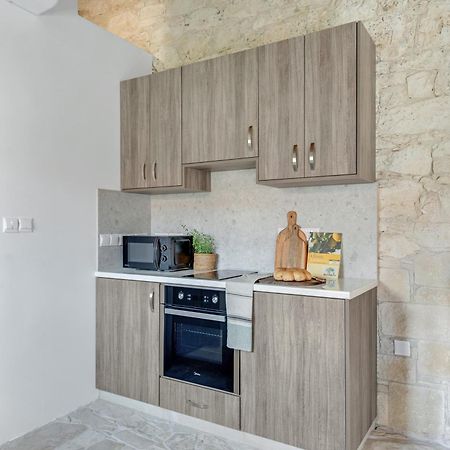 Sanders Andre Marie Apartment Vasa Kilaniou Exterior photo